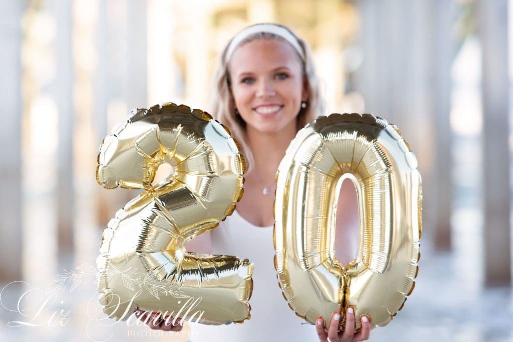 2020 Balloon Senior Photos - Daytona Beach - Liz Scavilla Photography
